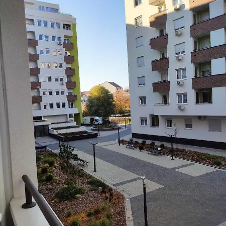 Apartment Centar-Novi Sad-Filipa Visnjica-App No 5